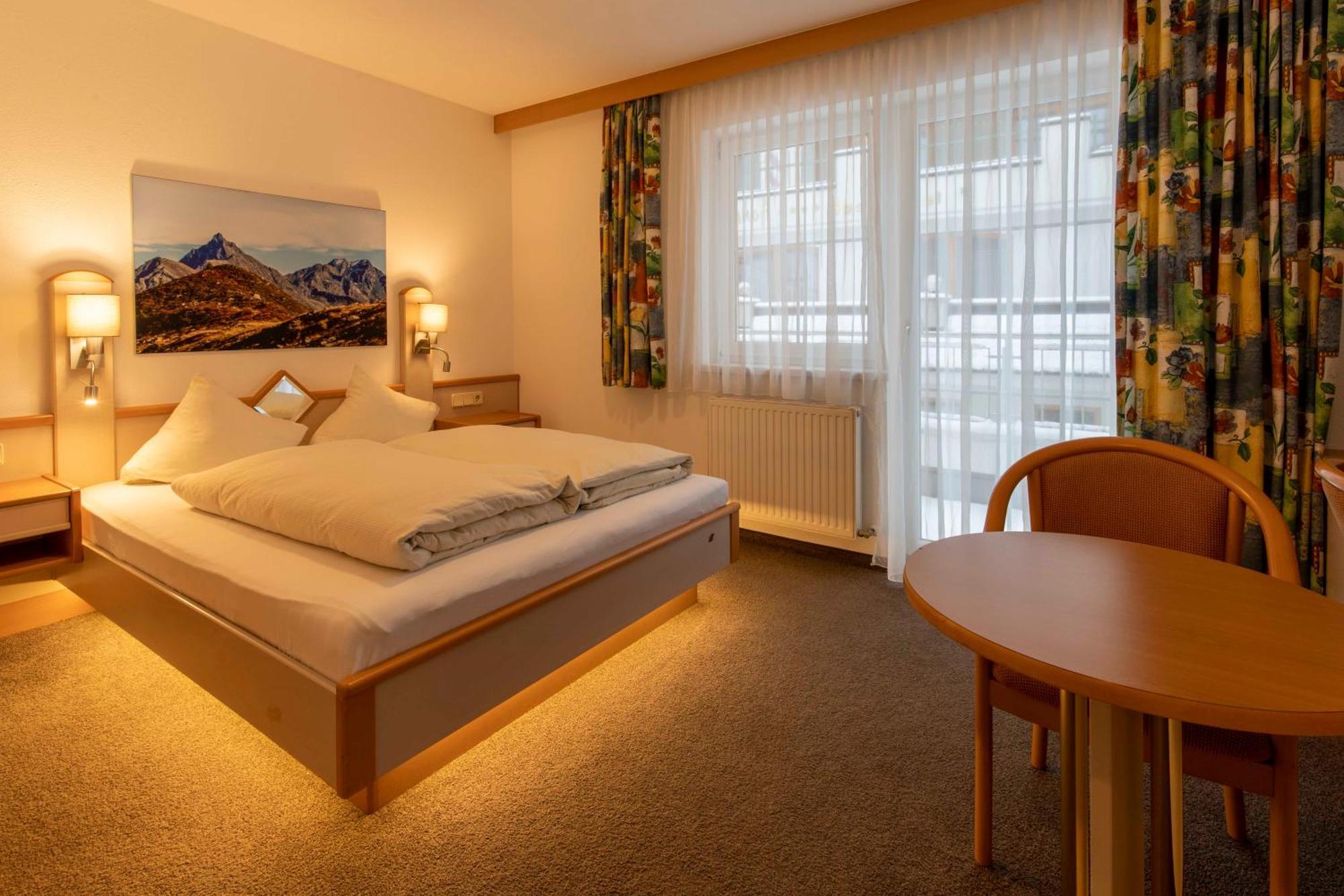 Hotel Gidis Hof Ischgl Exterior foto