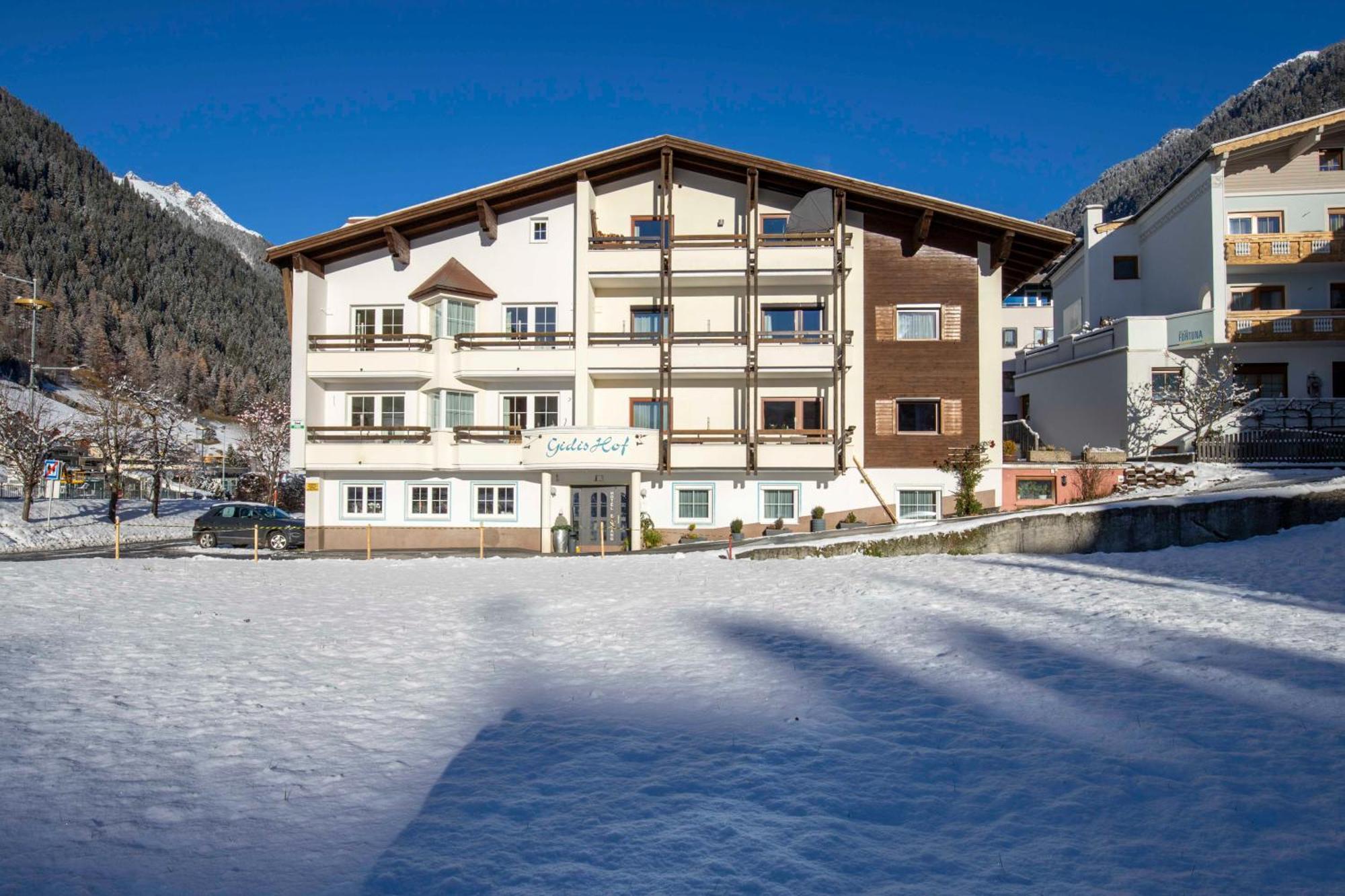 Hotel Gidis Hof Ischgl Exterior foto